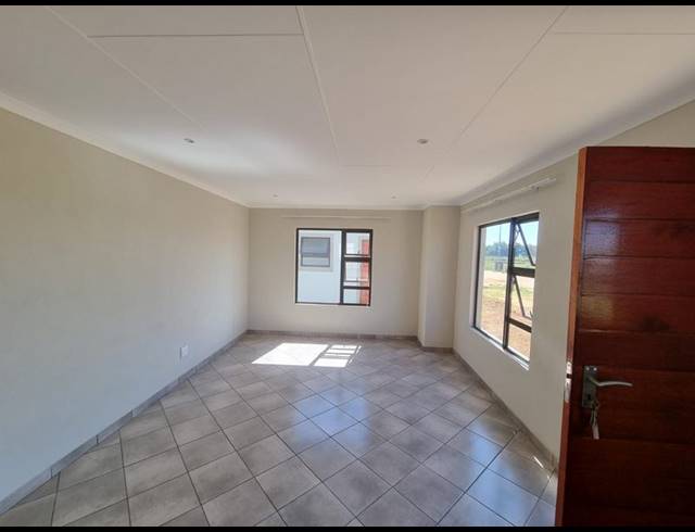3 BEDROOM HOUSE FOR SALE IN WINDMILL PARK